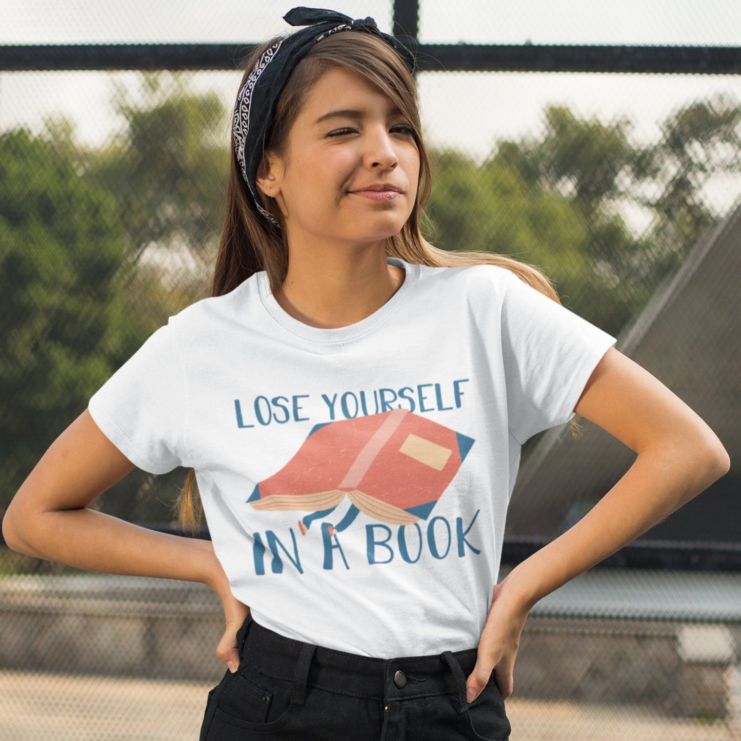 Lose Yourself in a Book | T-Shirt - BookishBliss 