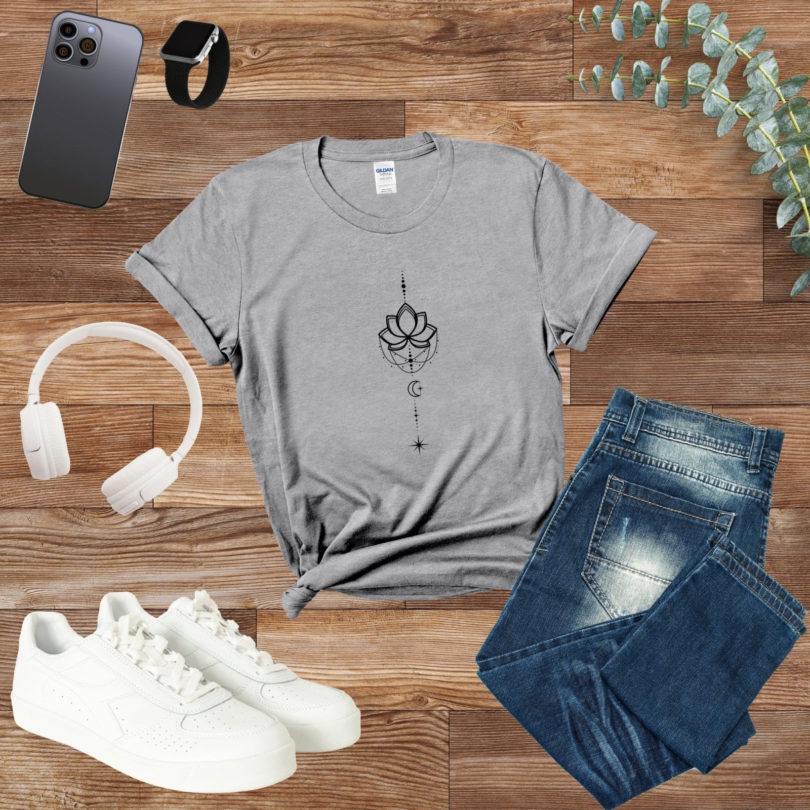 Lili, Moon Stars | T-Shirt - BookishBliss 