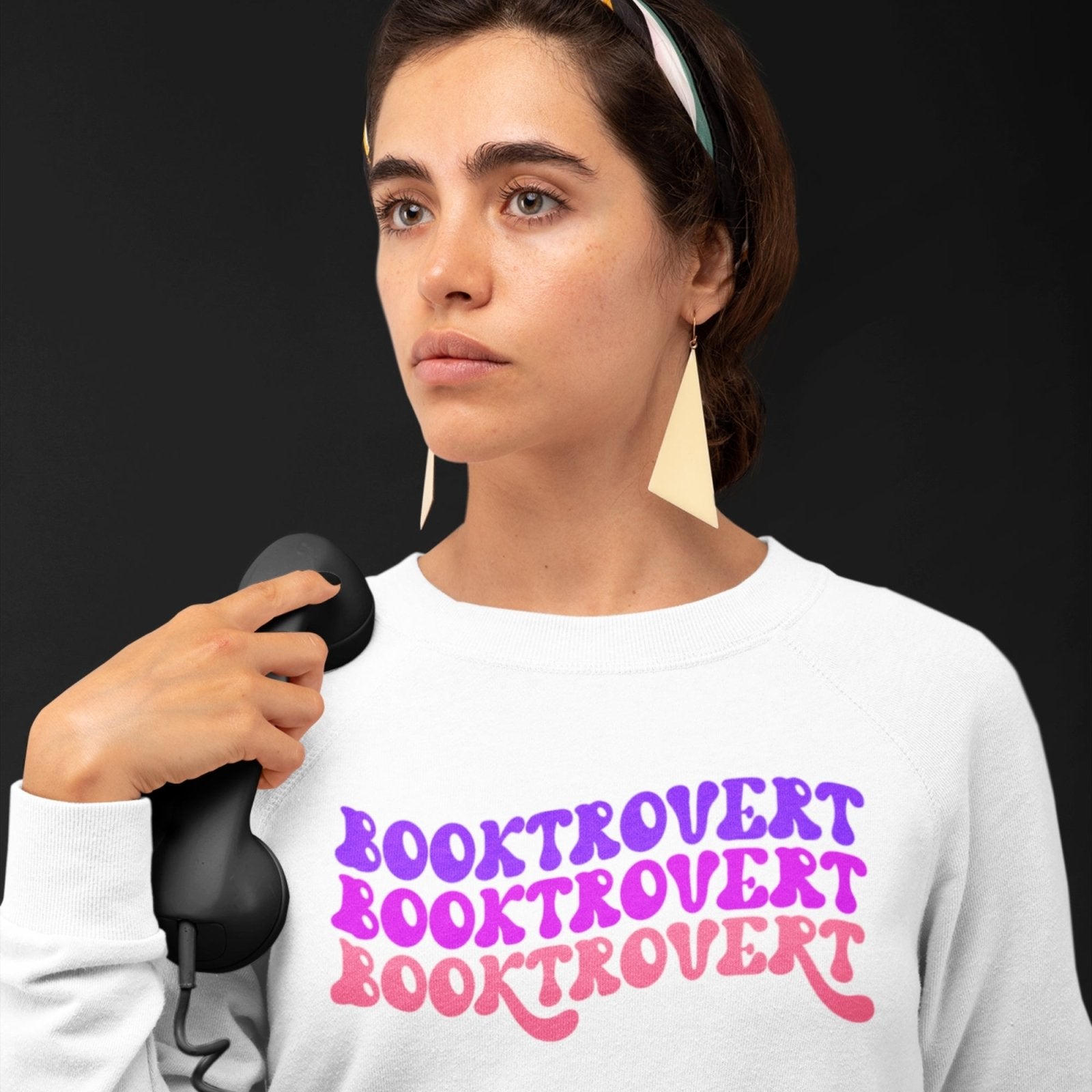 Booktrovert | Crewneck Sweatshirt - BookishBliss 