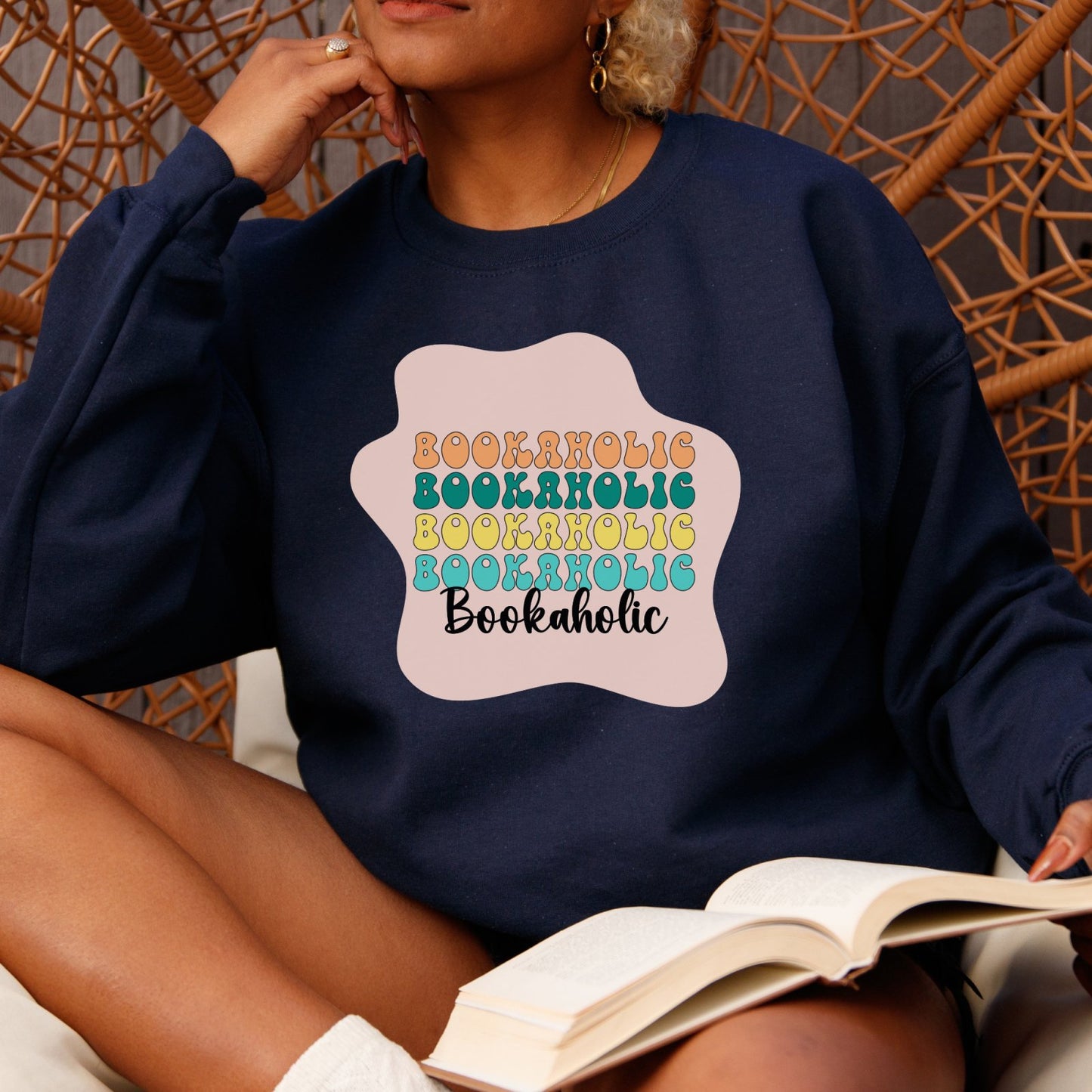 Bookaholic | Crewneck Sweatshirt - BookishBliss 