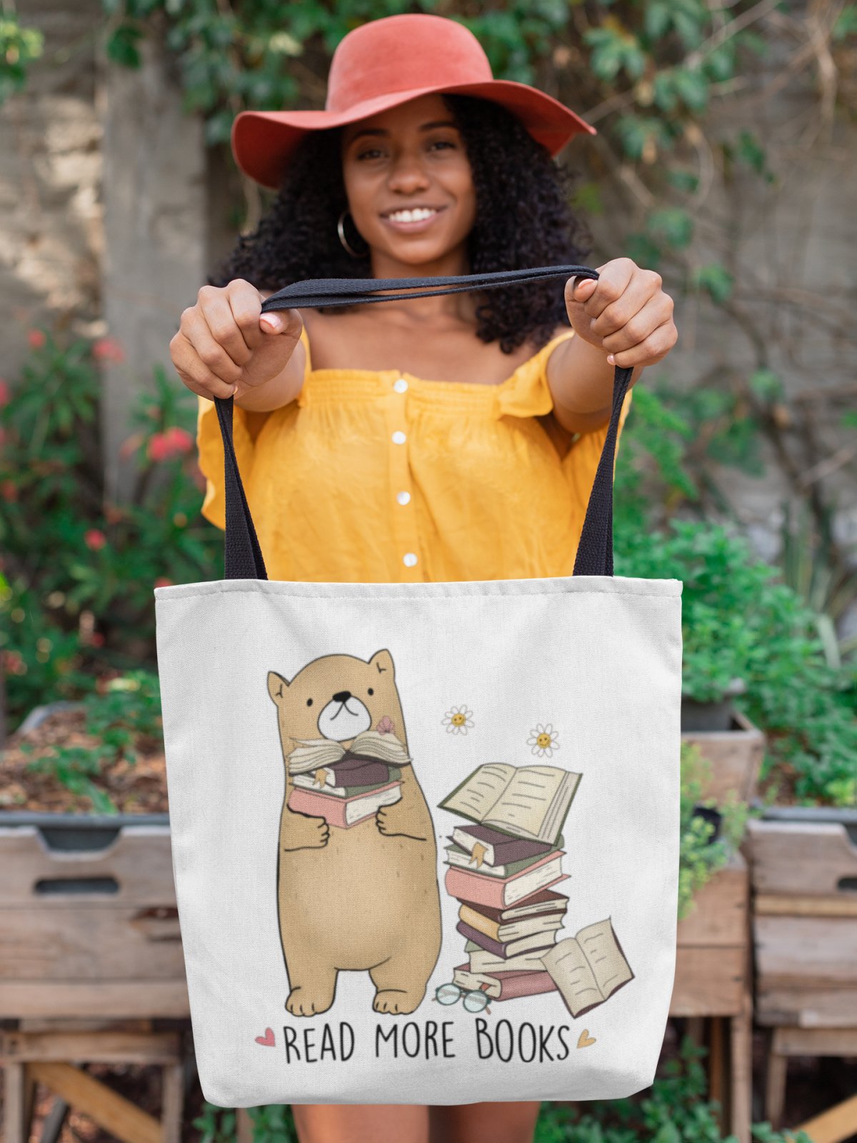 Read More Books (Bear) | Tote Bag - BookishBliss 